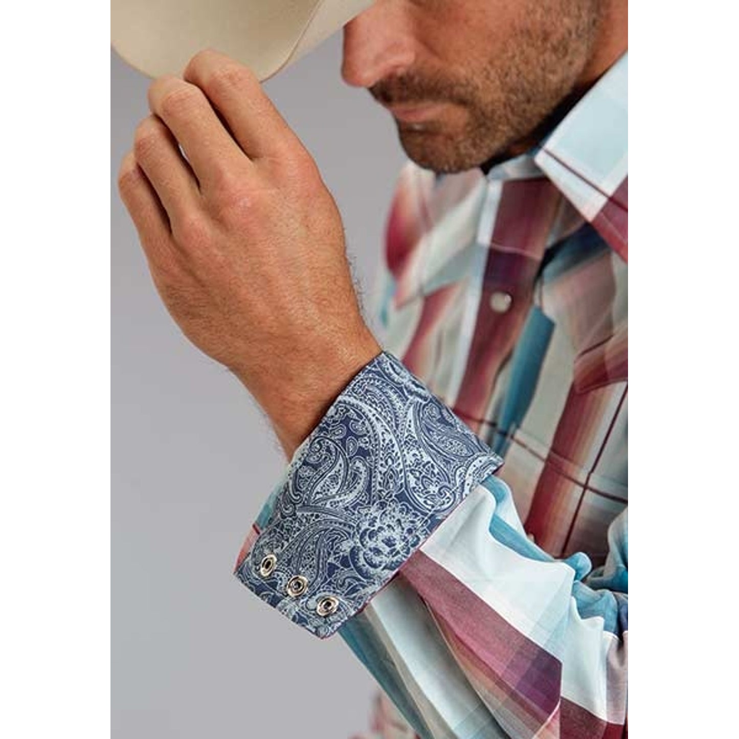 5-903843-winebluecuff.jpg