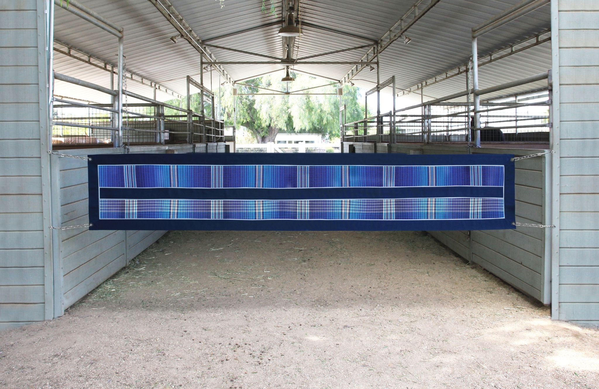 Kensington Aisle Guard with Hardware