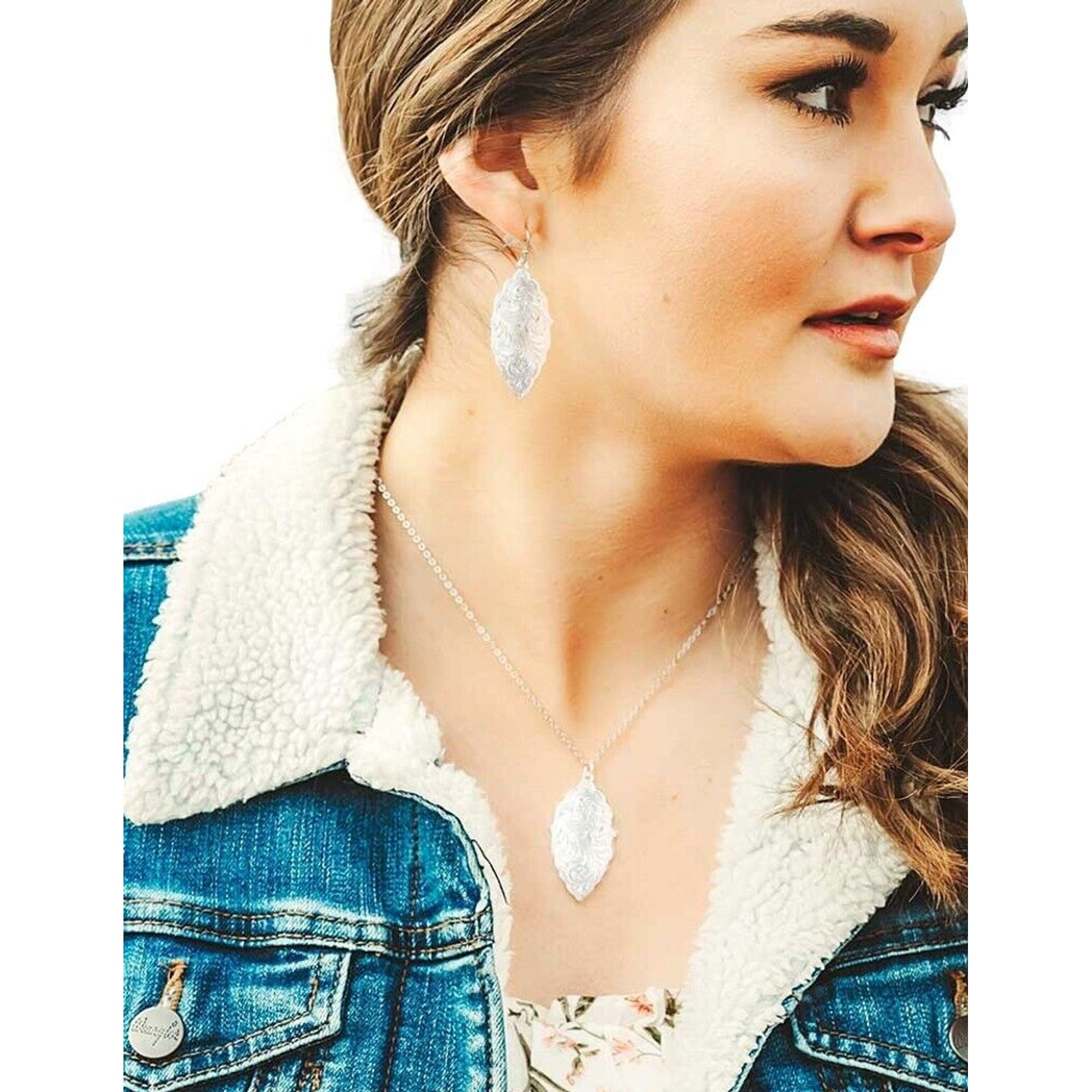 Montana Silversmiths Best Reflection Mirror Necklace