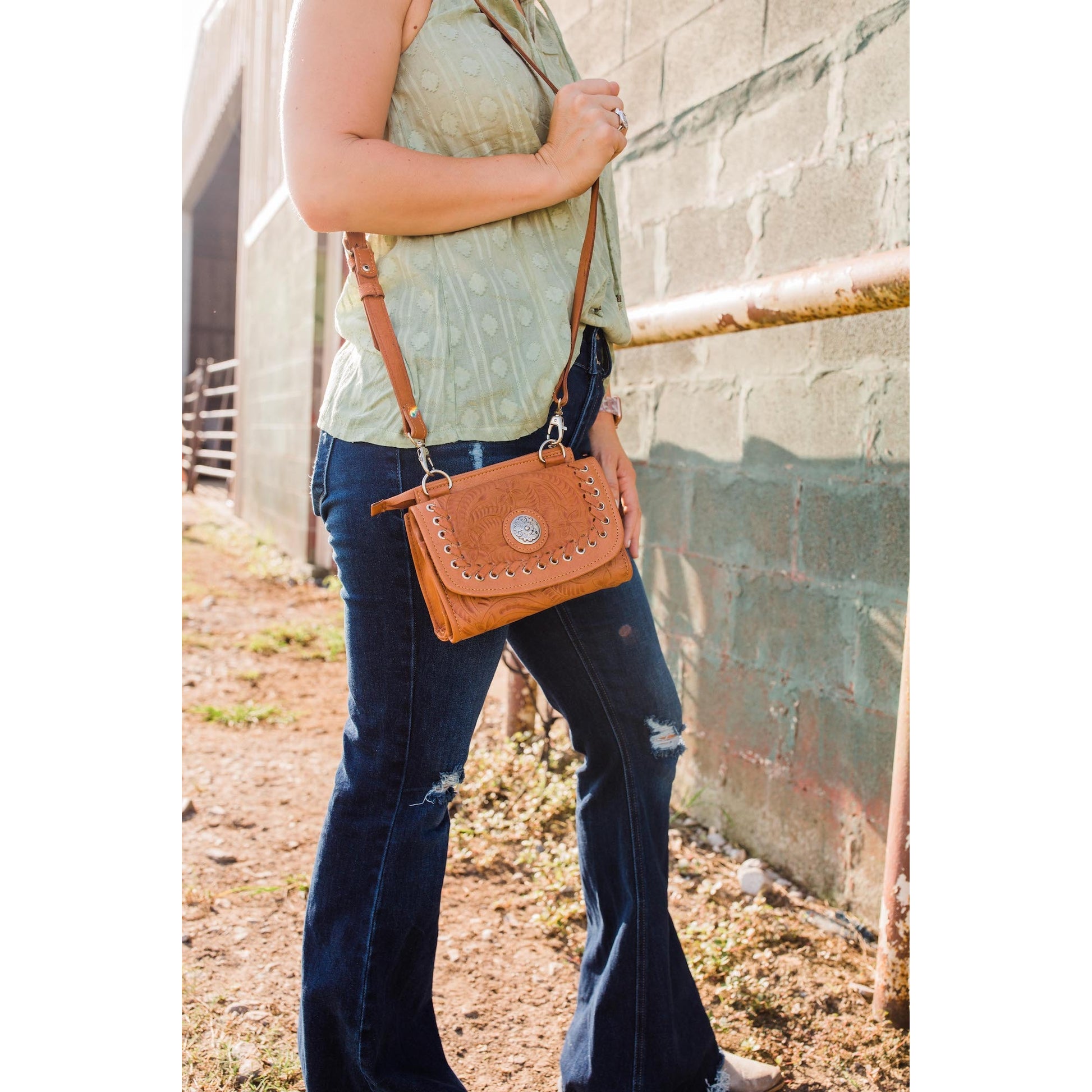 American West Harvest Moon Small Crossbody Bag/Wallet