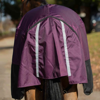 Equinavia Thunder360 Detachable Neck Mid Weight Turnout Blanket 200g