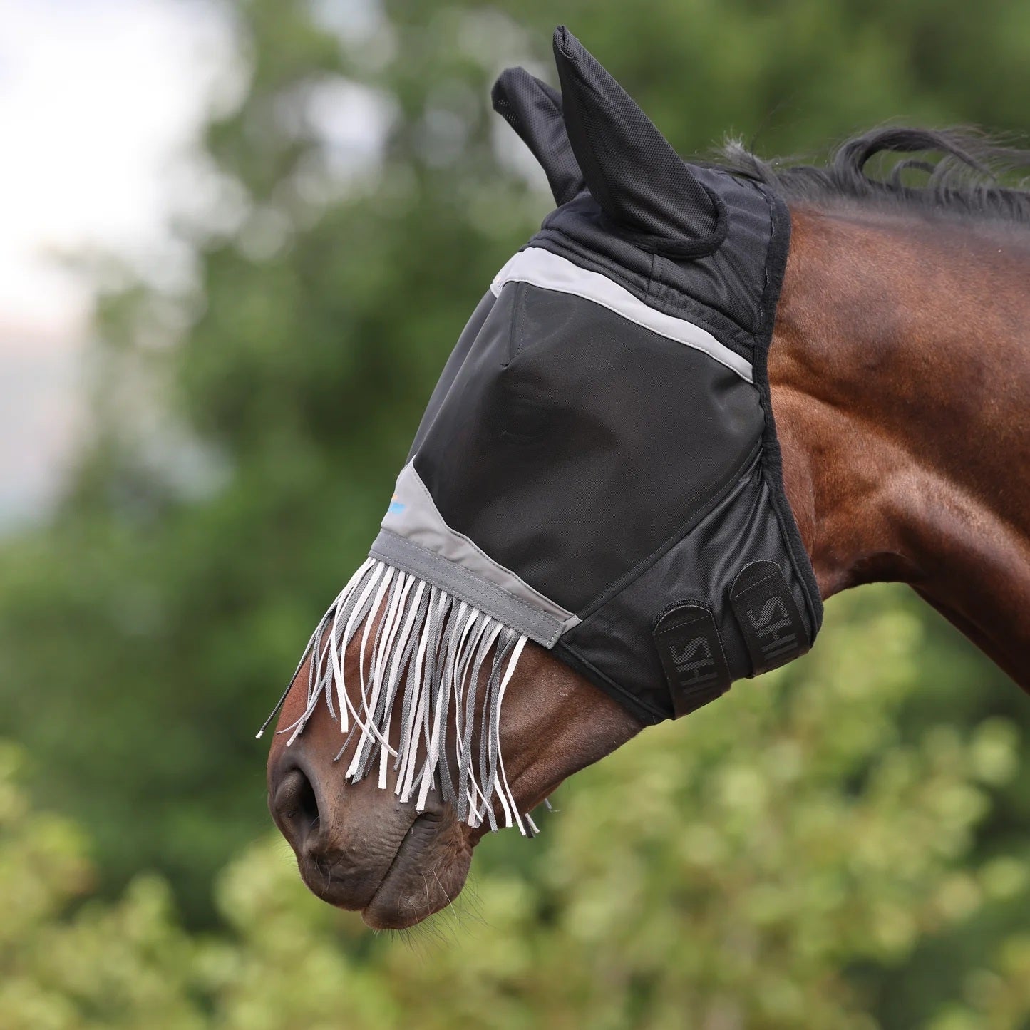 Shires FlyGuard Pro Fine Mesh Fly Mask with Ears & Nose Fringe
