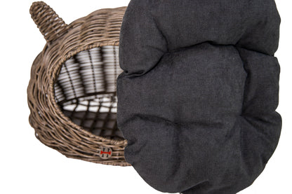 Huntley Equestrian Pet Wicker Cat Shaped Play House Pet Bed with Cushion