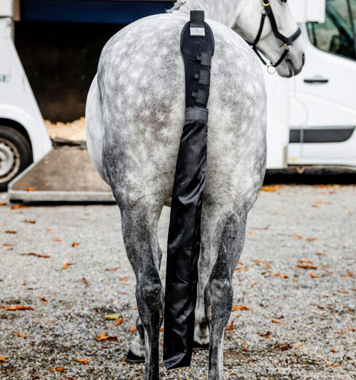 Horseware Tail Guard and Bag