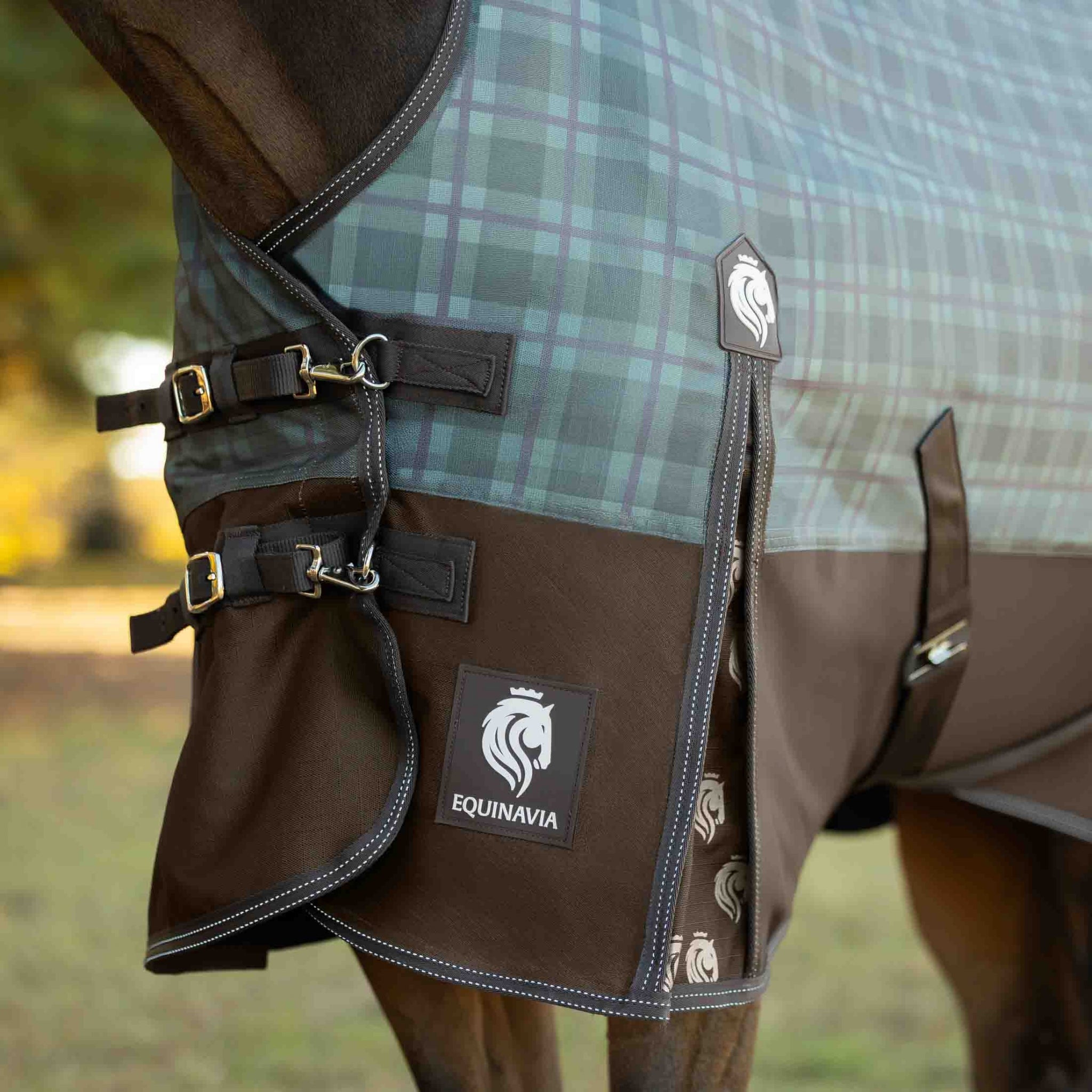 Equinavia Arktis Extended Neck Heavy Weight Turnout Blanket 300g