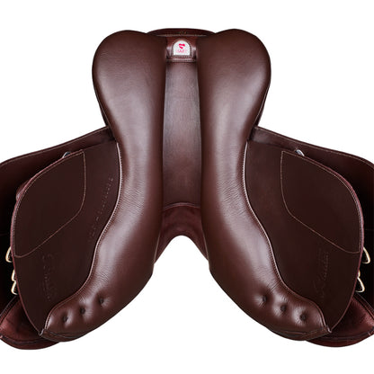 Bates Caprilli Close Contact Saddle + Forward Flap with Opulence Leather