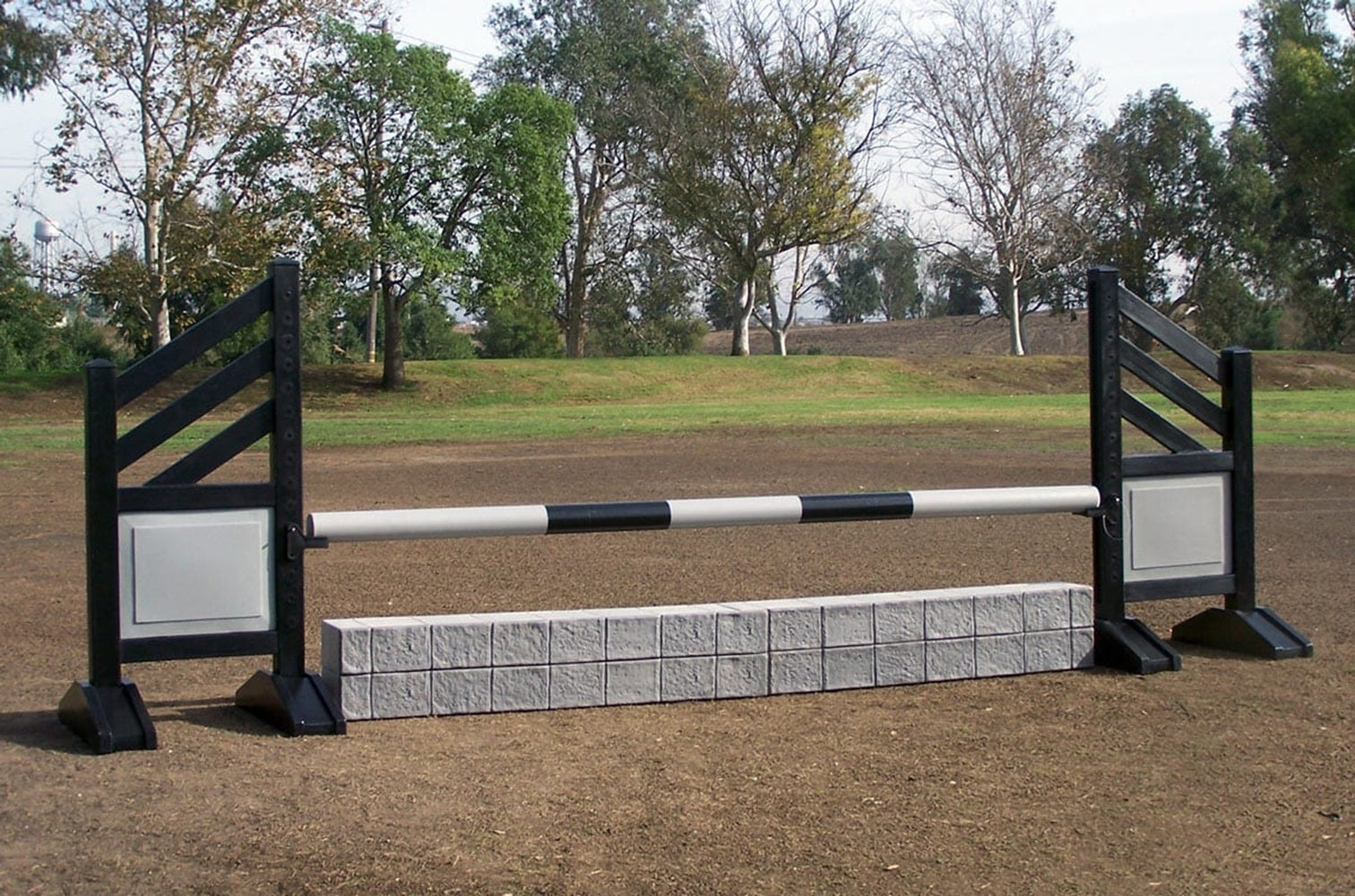 Burlingham Sports Diagonal Panel Two Tone 5 Ft Jump Standards