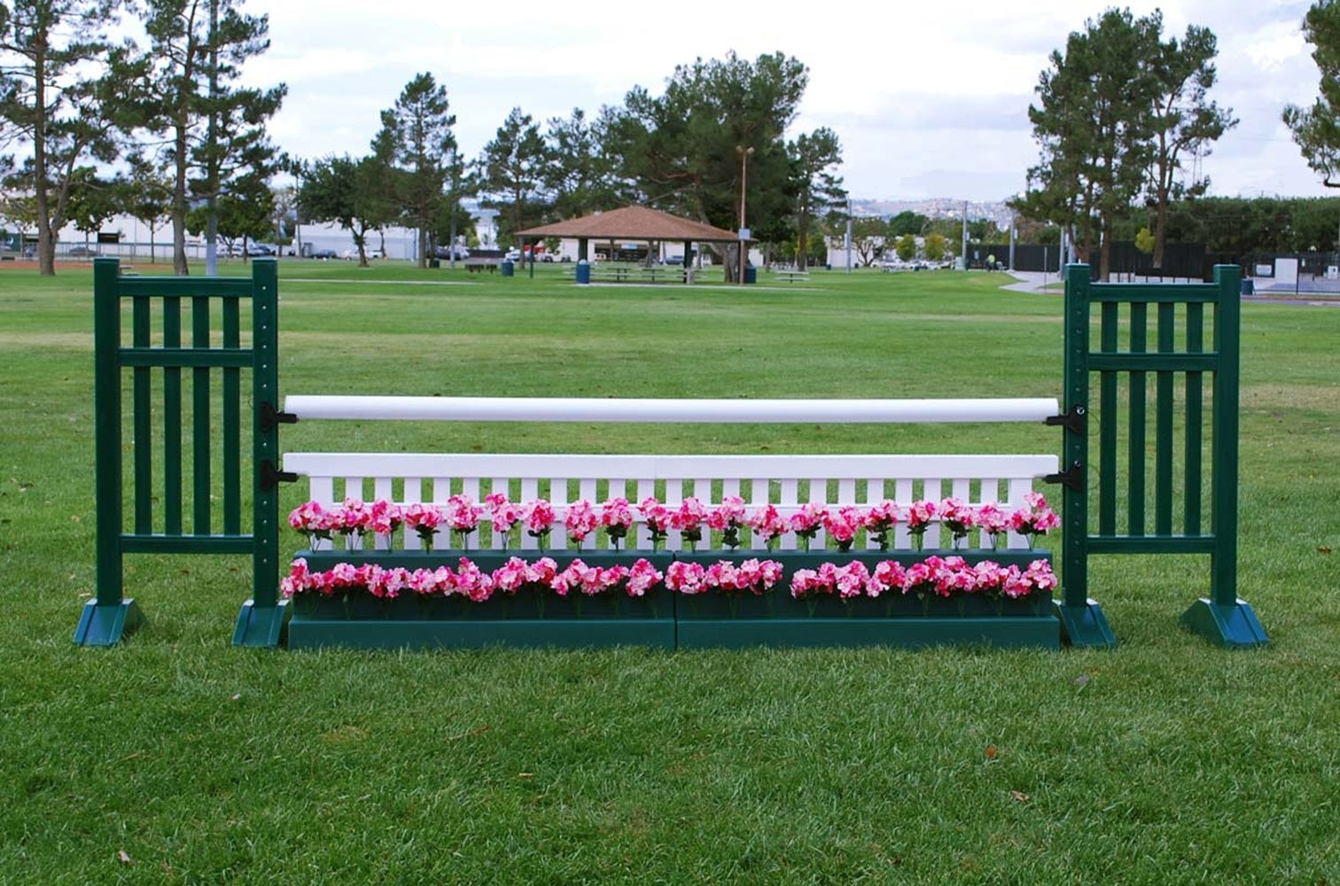 Burlingham Sports Vertical Slat Solid Color 5 Ft Jump Standards