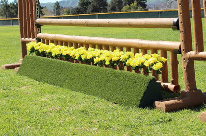 Burlingham Sports Turf Triangle Flower Box