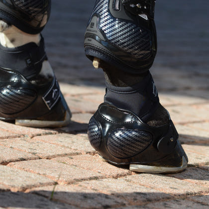 Veredus Carbon Shield Overreach Boots