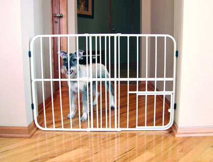 Carlson Pet Tuffy Expandable Gate with Pet Door