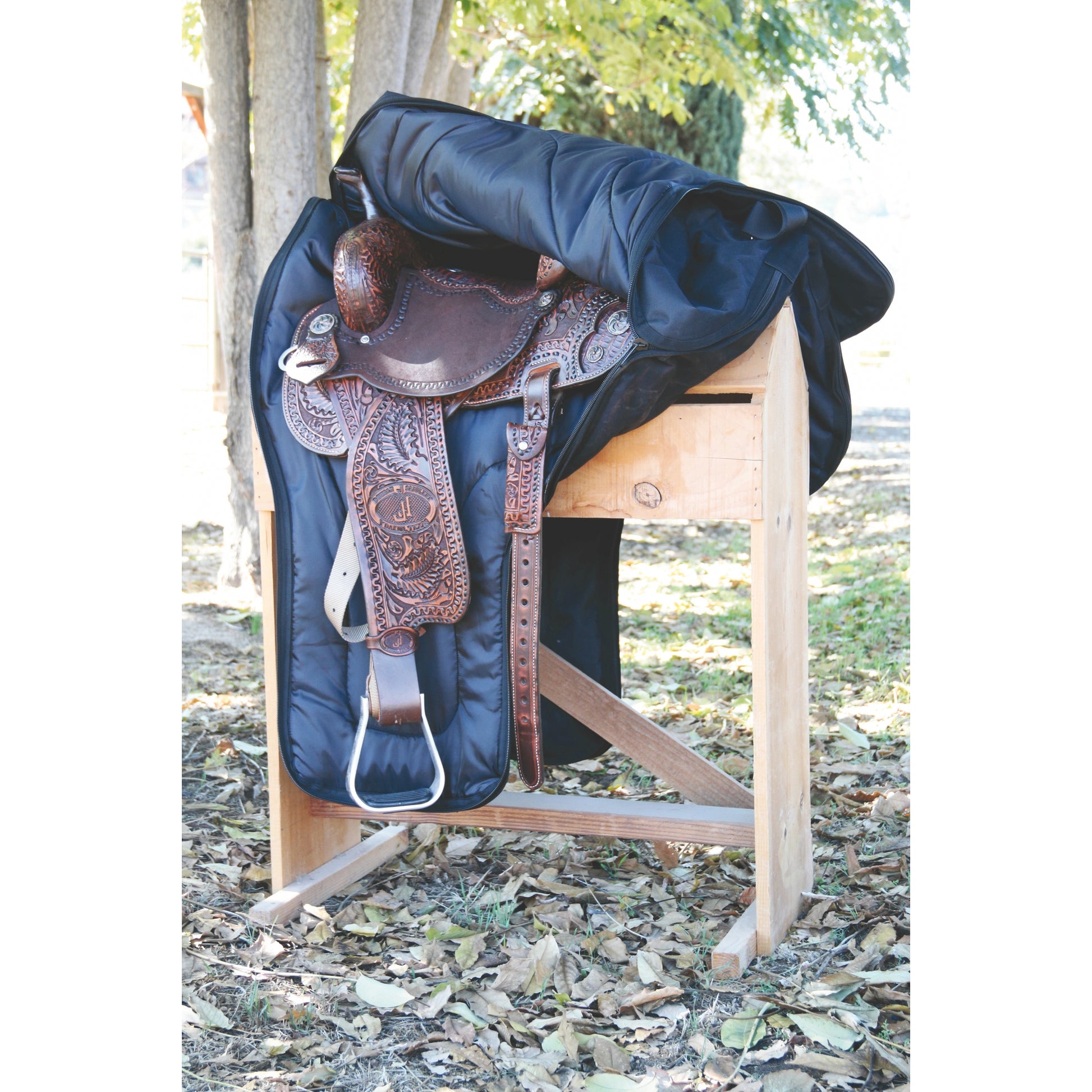 Professional's Choice Western Saddle Case