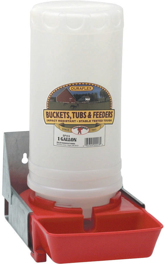 Little Giant Baby Pig Waterer