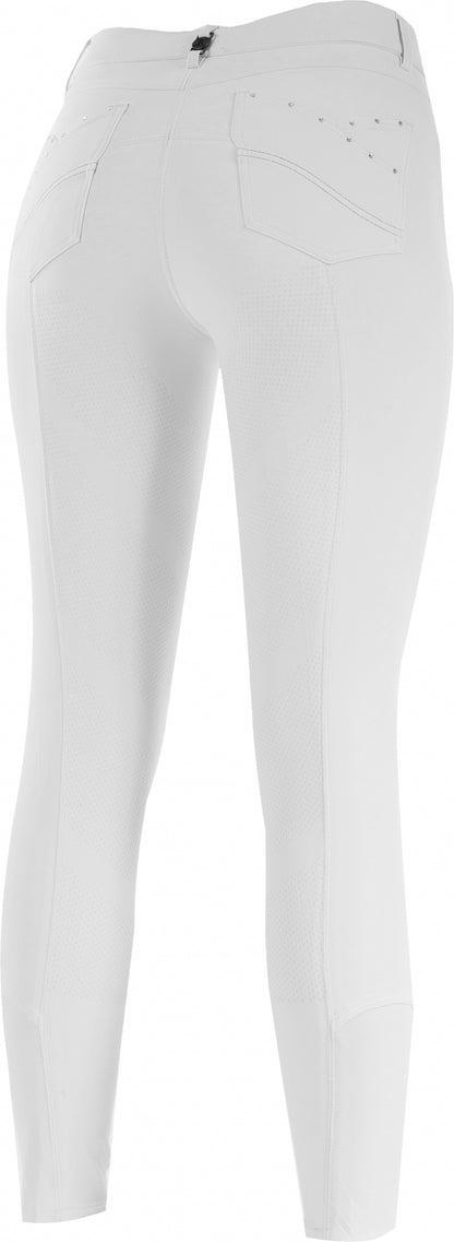 5-886199-brightwhiterear.jpg