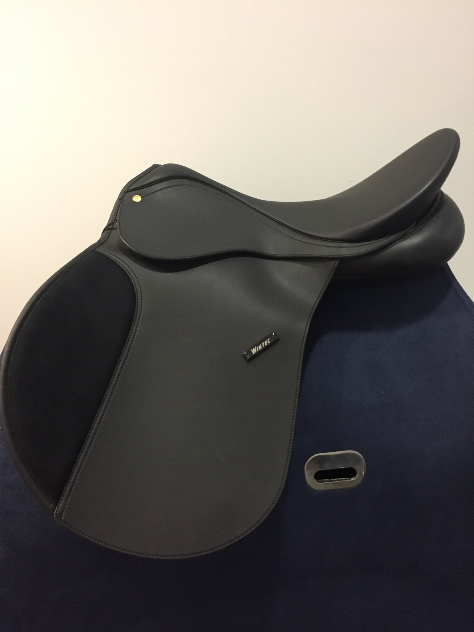 Wintec 250 All Purpose Flock