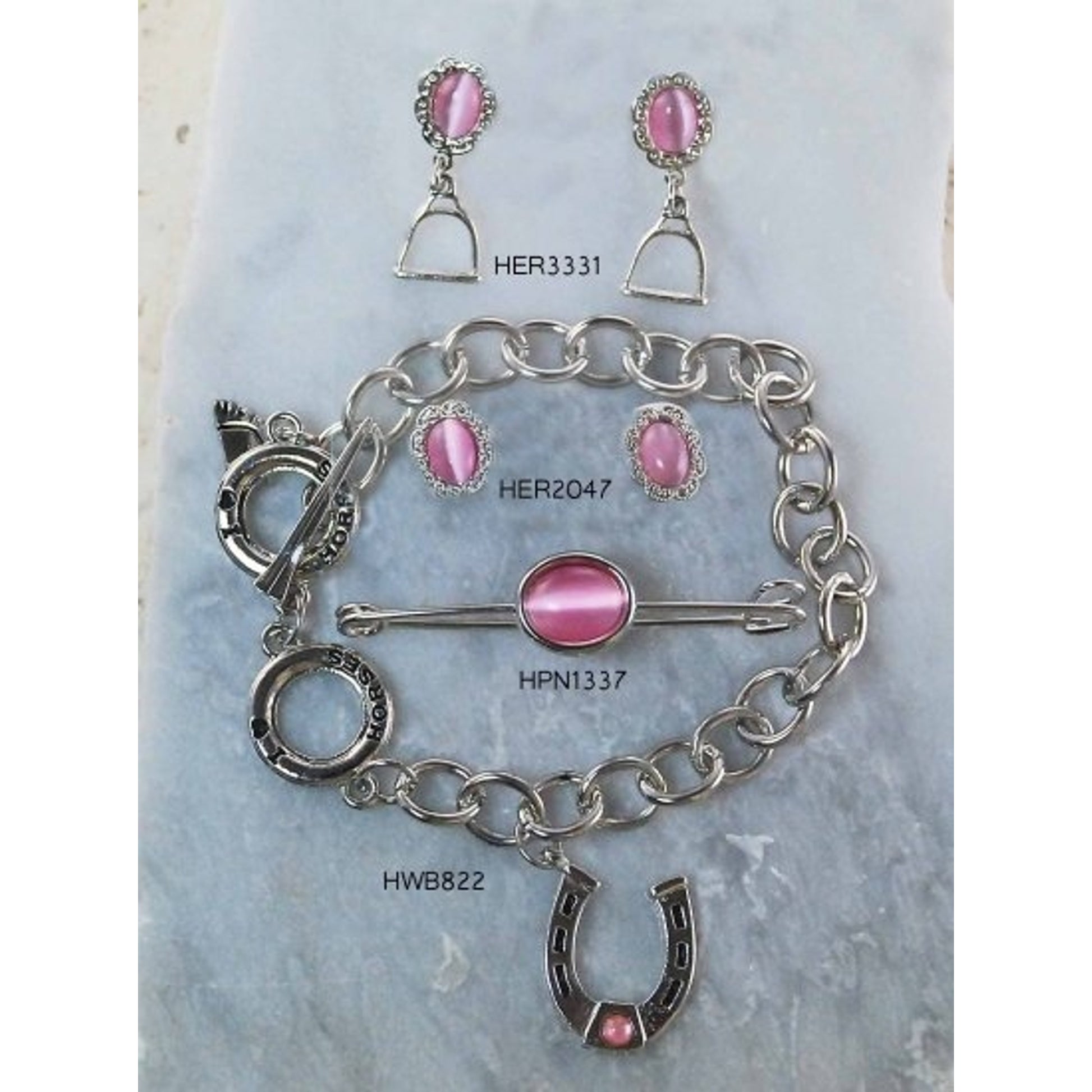 Finishing Touch Fancy Oval Stock Pin - Pink Cat's Eye