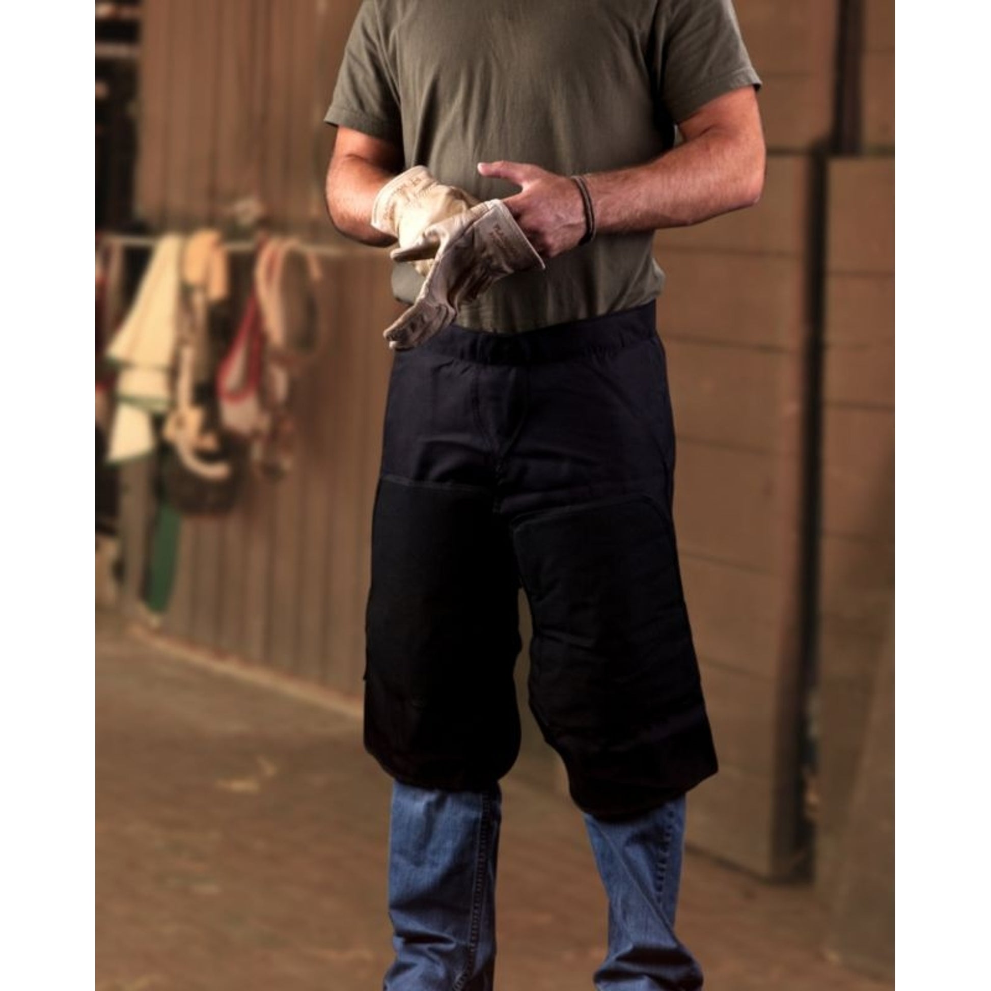 Nylon Shoeing Apron
