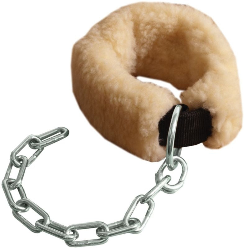 Mustang Fleece Nylon Pawing Kicking Chain