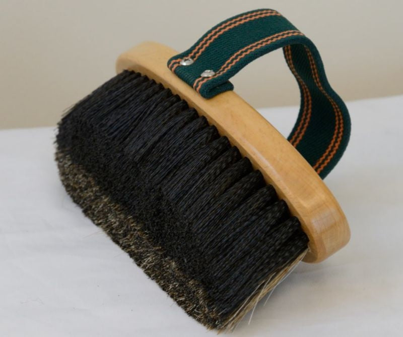 Sound Equine EasyClean Body Brush