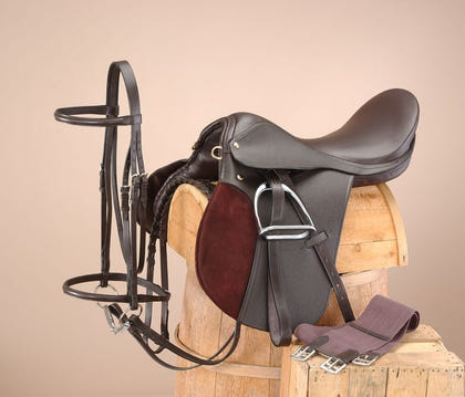 Hunt Saddle Wide/Draft Package