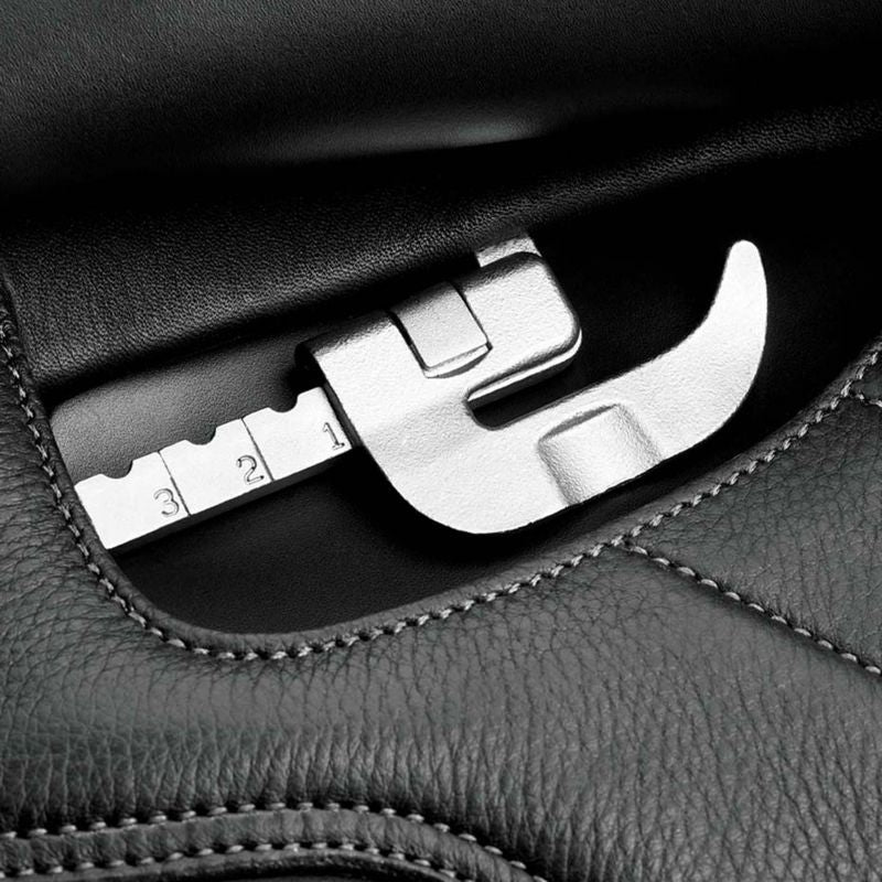 Bates Dressage plus Adj Bar Cair III Saddle 16