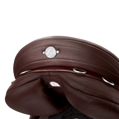 Bates Outback Heritage Swing Fender