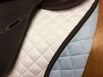 FREE Arc de Triomphe All Purpose Saddle Pad