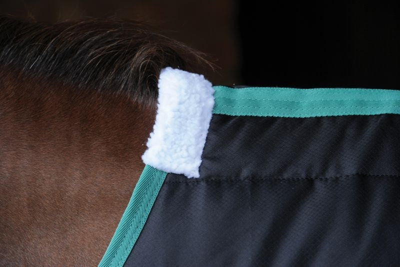 Weatherbeeta Green-Tec Stable Standard Neck Medium/Lite Turnout