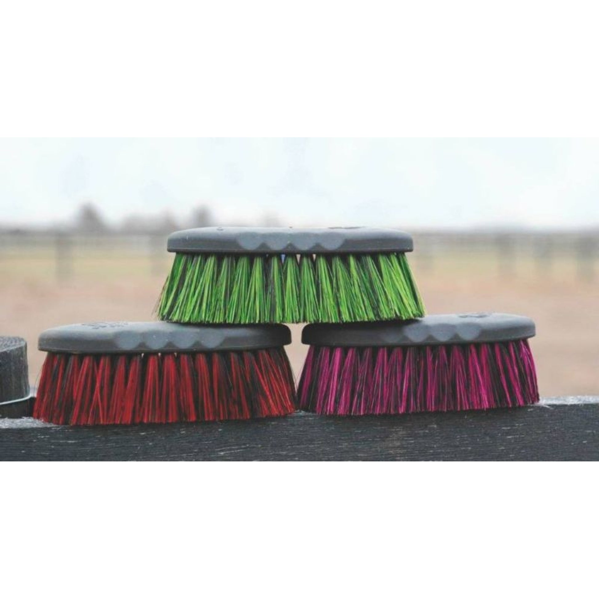 Tail Tamer Grooves Sm Soft Poly Brush
