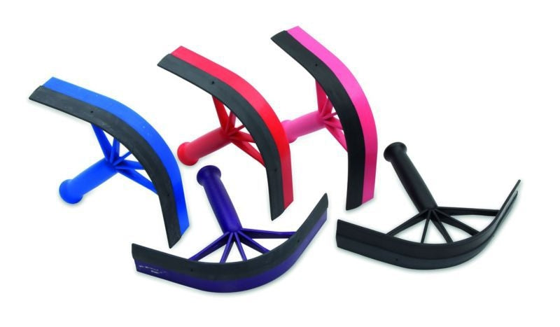 Shires Plastic Sweat Scraper