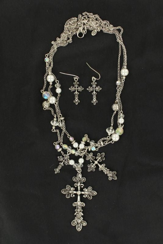 Blazin Roxx Chain Cross/Pearl Necklace Set