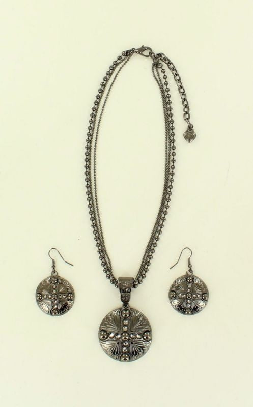 Round Western Concho/ Diamond Jewelry SetBk/Wh