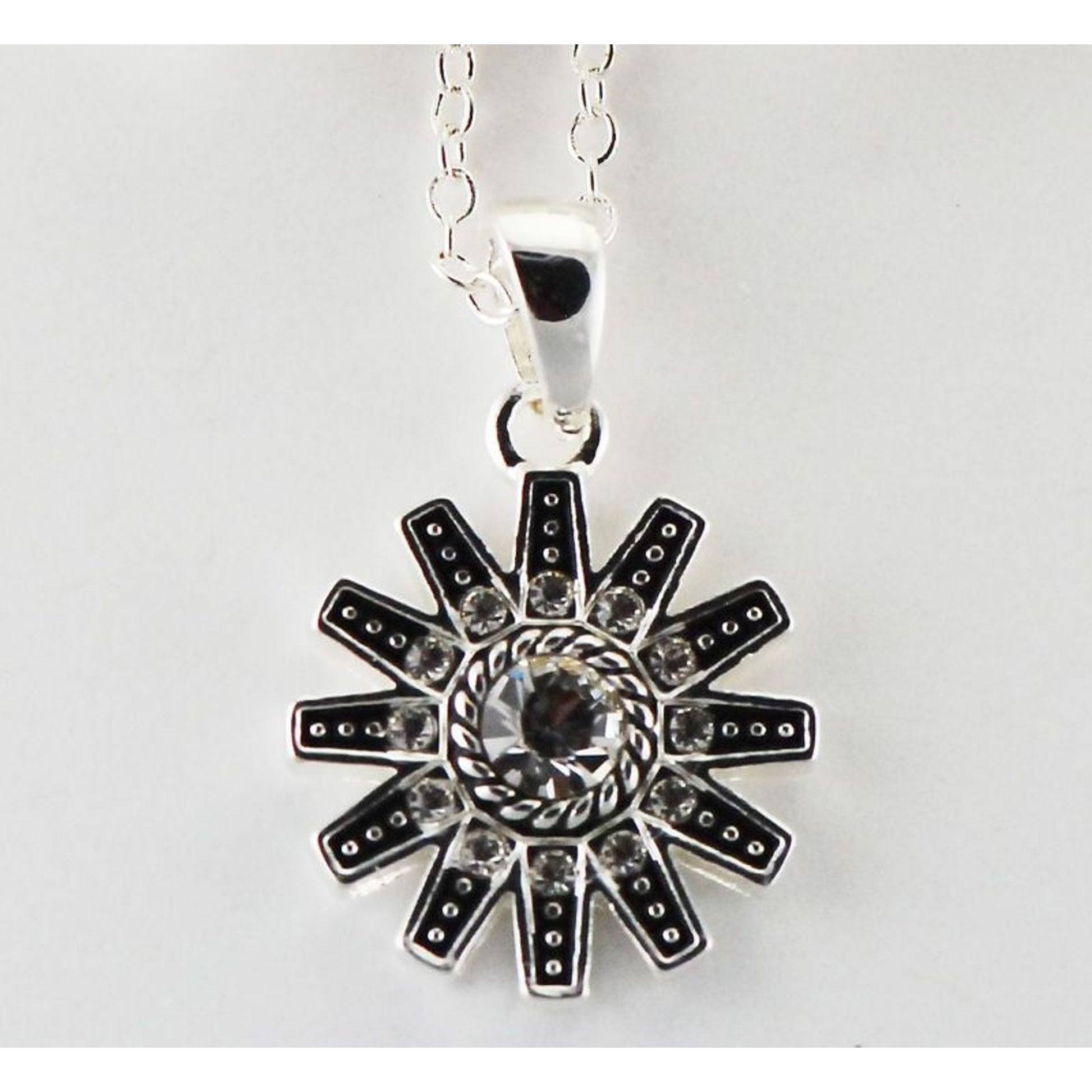 Western Edge Crystal Stones Spur Rowel Necklace