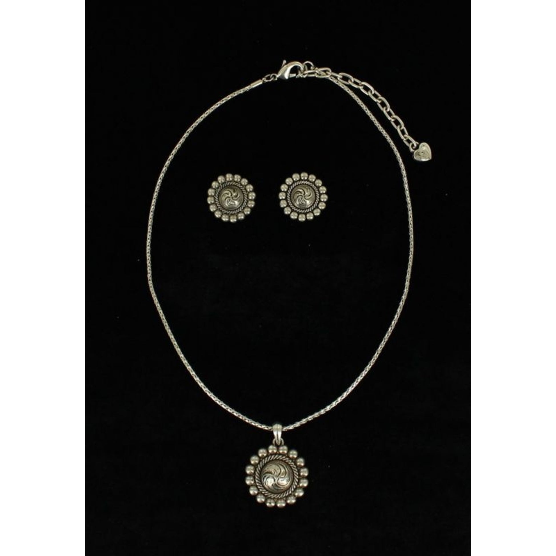 Round Beaded Concho Necklace/Earrng SetBk/Wh