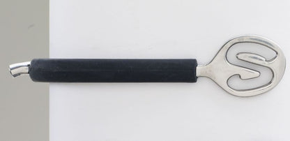 TH1498332.jpg