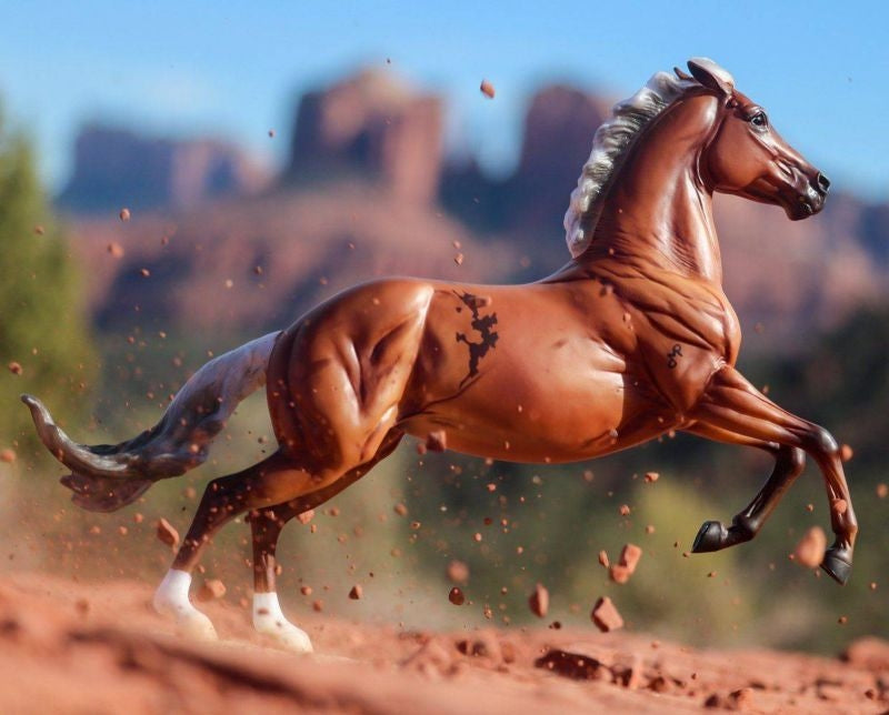Breyer 2020 Stingray World Champion Barrel Horse