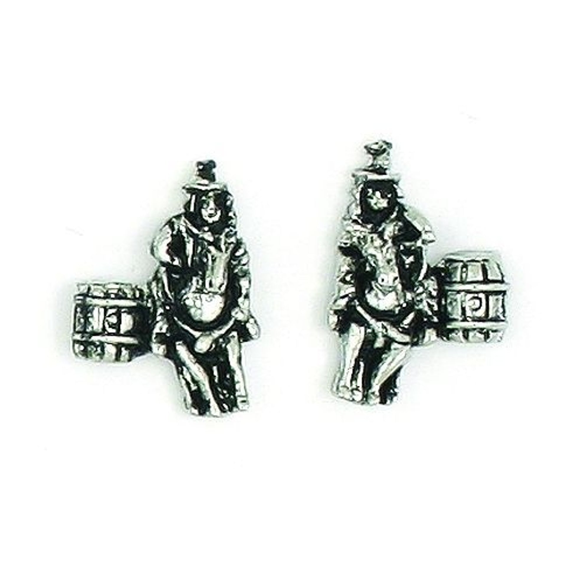 Finishing Touch Barrel Racer Earrings 3/4in Silver