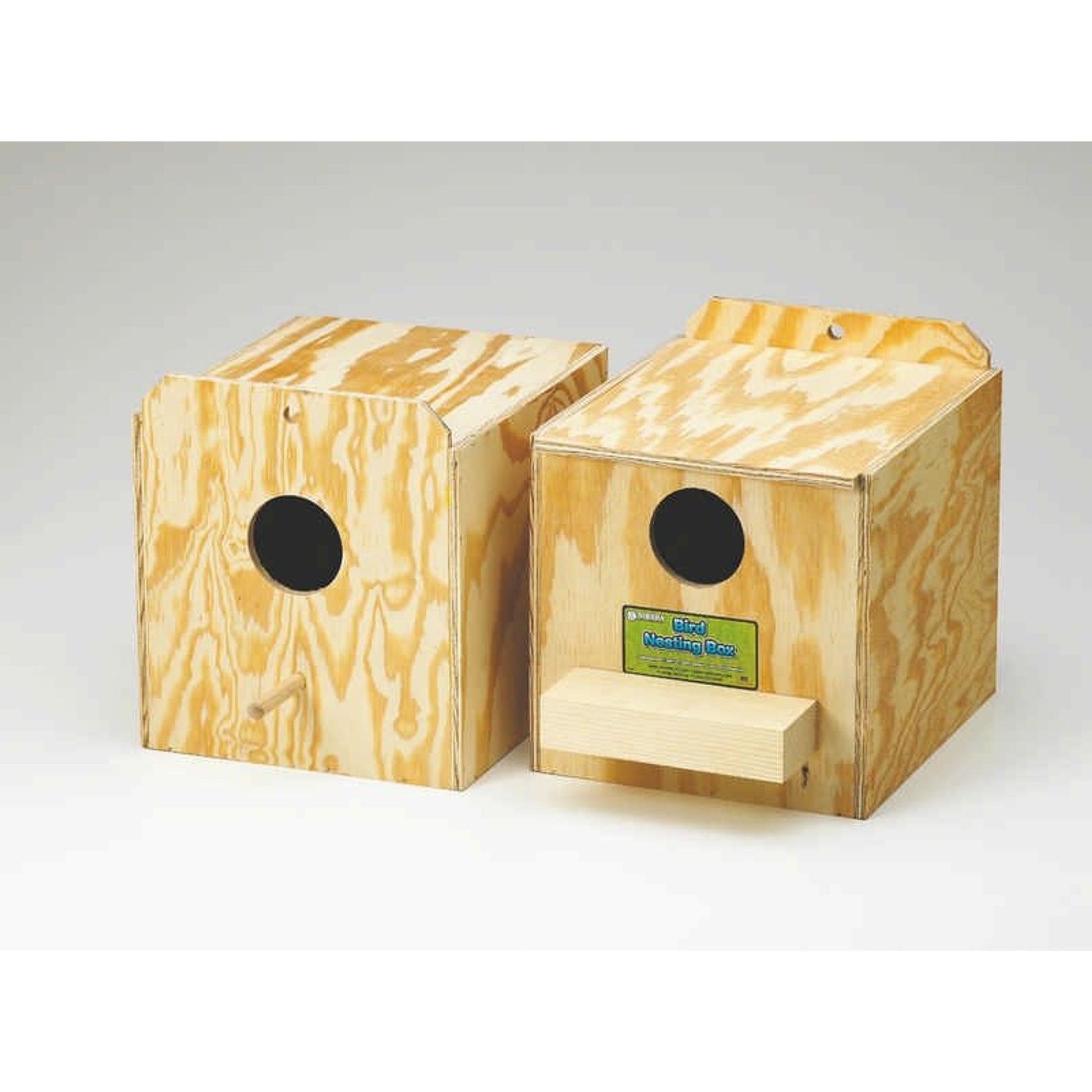 Reversed Fin Nest Box 5.5x5x5.25 Nat