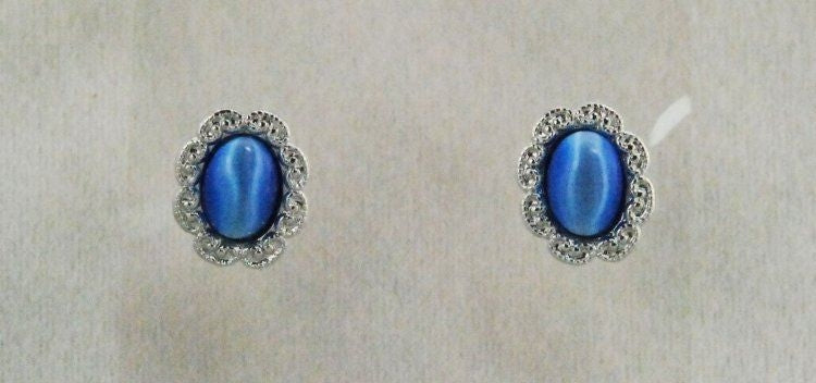 Fancy Oval Earrings With Cats Eye Stone Small Silver