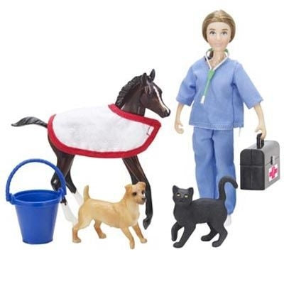 Breyer Classic Vet Care Set