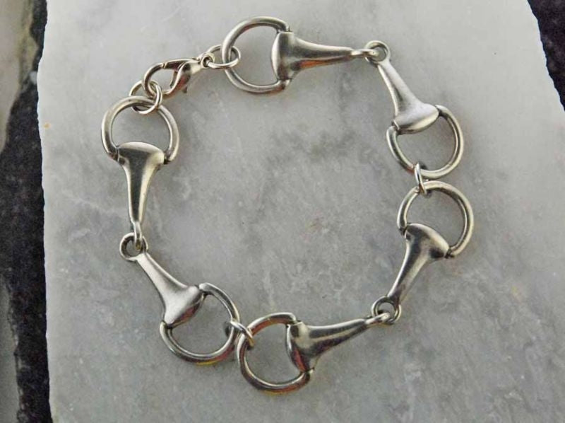 Finishing Touch Snaffle Bracelet Md Antique Slv