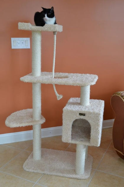Armarkat Real Wood A5708 Faux Fur Cat Scratch