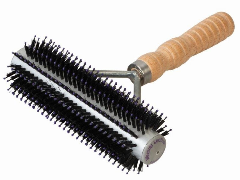 Weaver Wide Range Fluffer Brush