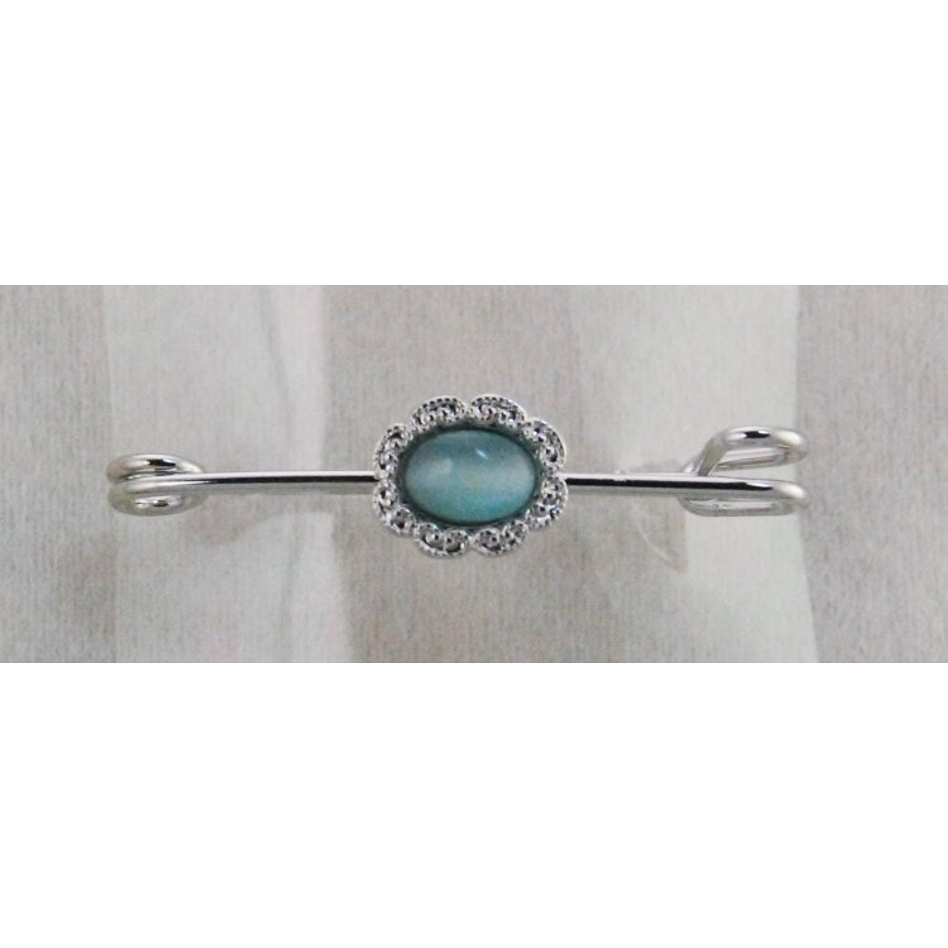 Finishing Touch Fancy Oval Stock Pin - Aqua Cat's Eye